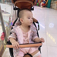 刚生出来没感觉，现在越来越好玩……逗比一个