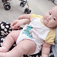 这是我生完孩子 那么久第一次发帖，真的觉得生活很无助 公公婆婆没有一个省油的。 孩子生了也是二胎 大...