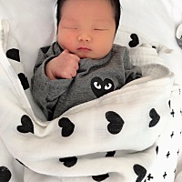 37周正常产检被扣 医生说我快生了 我自己没有感觉 说有强烈宫缩 当天下午剖腹产生下6斤6两男宝 医生说我...