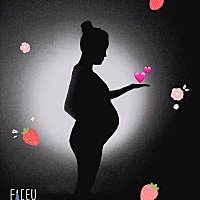 一个身体两个心跳，变成了我和我的小乖乖，不哭不闹时常对我笑，吴哈哈真是个可可爱爱，软软萌萌的小棉...