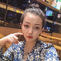 目前是怀孕28周➕3天 爱吃辣 不太爱酸，胎动频繁比第一胎儿子频繁，油腻的什么都吃得下，比较喜欢重口味...