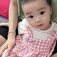 原你长大后，有不伤别人的教养，也有不被人伤的气场。若没人护你周全，就请你以后善良中带点锋芒，为自...
