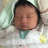 出生住院两次了。一次血糖高。好了抱出来三天去复查又黄疸高。19.多。我太难过了。出生被扎好多针了。希...