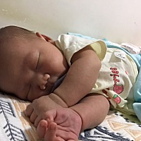 今天宝宝19天了，自己独自晚上带娃10天，今晚月嫂王姨在家陪我，因为平时她是白班，晚上六点就下班了，...