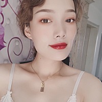 生完娃后的我  😉