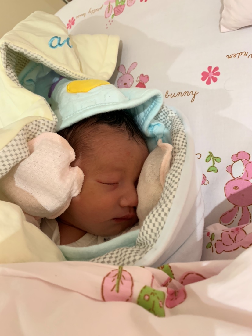 出来了也还是在肚子里的姿势
