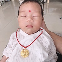 怀孕的时候肚子圆圆的，老多人说是女儿，加上我爱吃辣不吃酸，皮肤也很好，胎梦啥的都表现是女儿。但是...