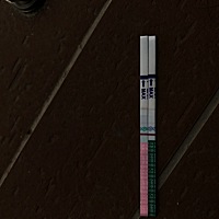 测卵的怎么早孕试纸一样的颜色了