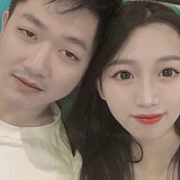 你们觉得像我还是我老公呢？