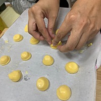 在家无聊的学烘焙，有一样的在家带孩子的宝妈集合聊天吗