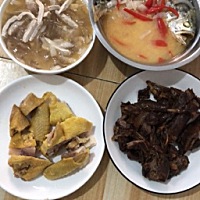 鸡鸭鱼肉……中秋节快乐