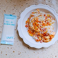 #科学喂养爱在萌馨#上个月薅的Dha小直面薅少了，都快吃完了😱今日份晚餐是粑粑做粑粑拍的哟，棒棒哒