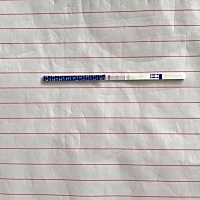连续三天，测排卵都是这样，一点点颜色，是卵泡发育不行，还是根本就不会排卵？