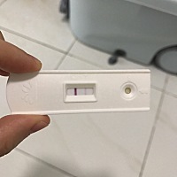 今天姨妈日，早上测试这样，这算有了么୧((〃•̀ꇴ•〃))૭备孕好久了，一直去医院，身心俱疲😭