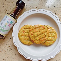 加了宝宝酱油的鸡肉饼味道棒棒哒[愉快]