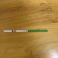 会不会是月经推迟，排卵也推迟了，月经推迟三天才刚刚排卵？这个代表排卵吗？同房能怀孕吗？
