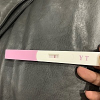 早上一深一浅，晚上8点测又几乎看不到了，会不会中啊，求助