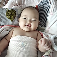 孩子从出生到现在都是自己带，带孩子同时还要做家务，现在就想自己孩子自己带，孩他爸跟手机亲，如果不...