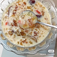 我爱人在我们的孩子出生后她的身体就特别不好，气色很差。我的朋友介绍我给我的爱人买这个桃胶。现在我...