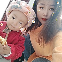 真的吓着我了  今天他摔了跤很疼我听见哭了一声我过去抱着她  后面她没有声音了在我面前身体都软了哭不...