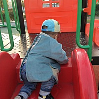 只要天好，每天来玩滑滑梯