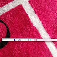 显示一样颜色是排卵了吗，啥时候同房合适，看日历今天是排卵日，