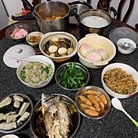 我嫁过来的时候婆婆已经不在好几年了，好可惜，听邻居对婆婆的评价都不错，所以挺羡慕别人有婆婆的。好...