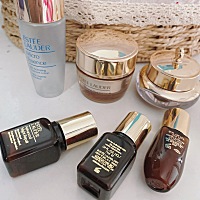 每次都会买好多这种小样，超级实用，而且小小一支特别可爱🥰最喜欢出差的时候带，行李箱省了不少空间...