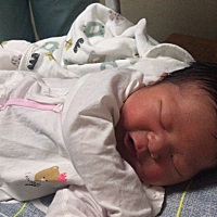 怀着的时候因为我本身很胖就老是提心吊胆每次产检都怕有问题怕宝宝不健康但好在除了脐带绕颈以外其它都...