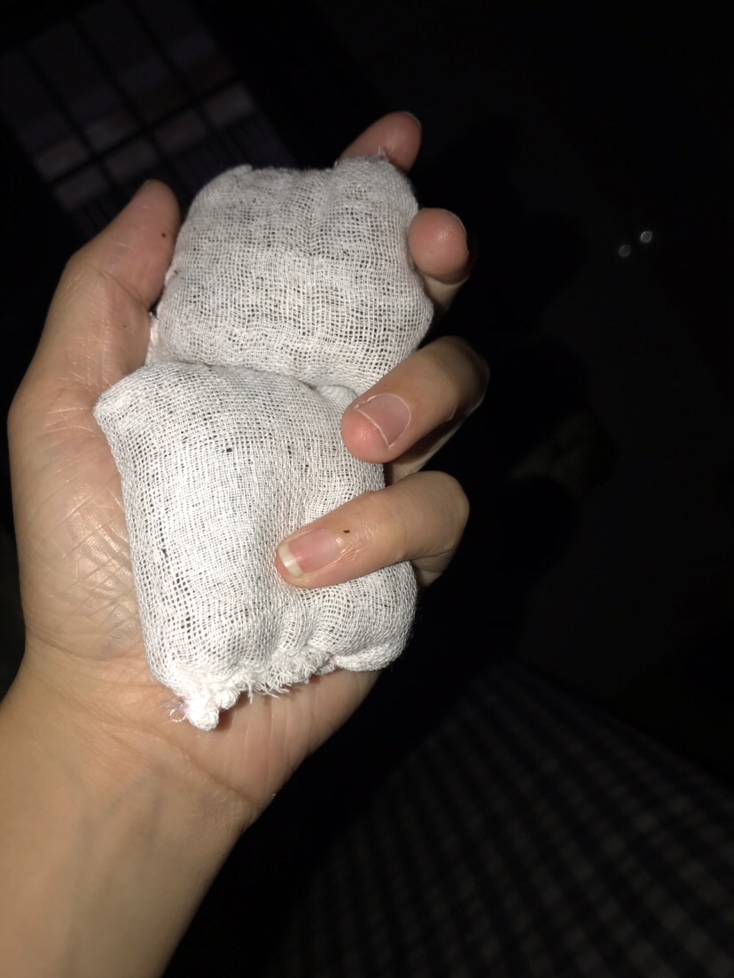 l2元钱买的纱布  好大  可以炒3天的量了
