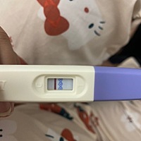 姨妈延期7天，今晚测出这样的，隐隐约约，不敢肯定是不是怀孕了……