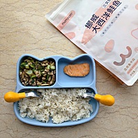 香菇瘦肉 香煎三文鱼 胚芽米饭