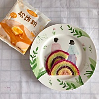 最近持续的阴雨天，最适合来个彩虹松饼啦