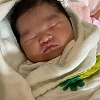 刚出生的小孩，别丢，养养就变样