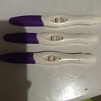 月经还有二天来，连续测几天都这样子，不知道是不是假阳性......