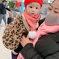 做个开开心心的小可爱