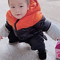 宝妈们 如果你们老公打你们了？怎么办 是离婚还是原谅 孩子只有一岁多  怎么办 我自己养不了