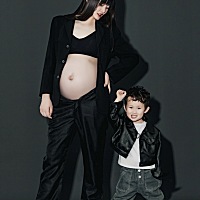 此肚型开奖，2020的尾巴，12月30号超快顺产女宝一个❤️ 39周整，七斤三两，凑了个好字。成功晋级成一家...