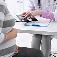 对于好不容易怀孕的孕妈来说，胎停莫过于是最害怕的事情，即使在孕早期的时候，都会去做检查，宝宝有胎...