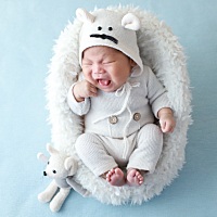 12.8号上午8.57分出生的大胖小子