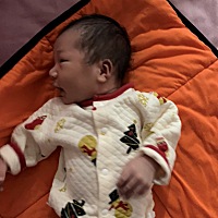 坐月子的第23天 看透了人和事 你忍着巨大的疼痛生个孩子 生完以后好像孩子真的就是我一个人的 找个老公...