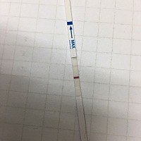 上个月12.18号来的，每次周期30天，这个月应该17号来的，今天第5天还没来，早上晨尿测的。等了十几分钟...