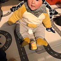 每天提心吊胆吃喝拉撒全都烦。今天不怎么吃也东西宝宝为什么不吃东西呢！今天没排便也是担心的要死，当...