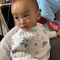 23天，一看到我，谁都不要了，果然是我亲生的，哈哈哈