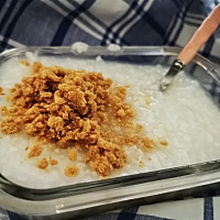 换成平时挑食了。在医院里。反正啥都吃。医院发的。吃了才有力气挤奶。虽然宝宝不在身边我要努力。他估...