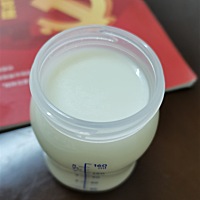 奶水好多，八个月了奶水还这么多