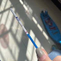 月经已经过了3天还没有来！但验孕棒只是一条线👀不知所措