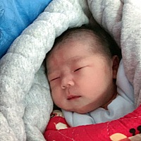 脐带绕颈两周，羊水指数过高，血糖高，头离宫颈口还很远，几个医生都推荐刨宫产，怕窒息～ 清宫图不准 ...
