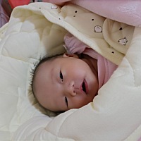 看爸爸还是妈妈