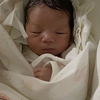 球儿弟出生时候3kg现在9kg 变化蛮大的 怎么看都是天使 如果可以我还想要个妹妹 哥哥妹妹和和美美
